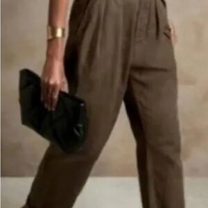 Banana Republic Classic Brown Women's Trousers